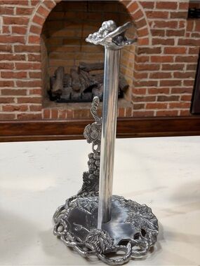 Arthur Court Silver-Tone Grapevine Paper Towel Stand